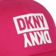 Детска шапка DKNY за момиче с козирка и лого